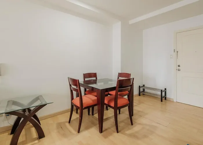 Apartment Free Parking At Gramercy With Big Tv And Fast Wifi *