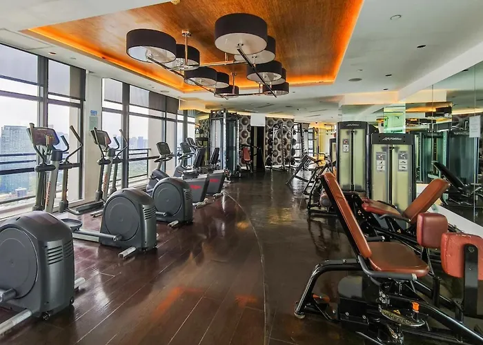 Apartment Free Parking At Gramercy With Big Tv And Fast Wifi Manila